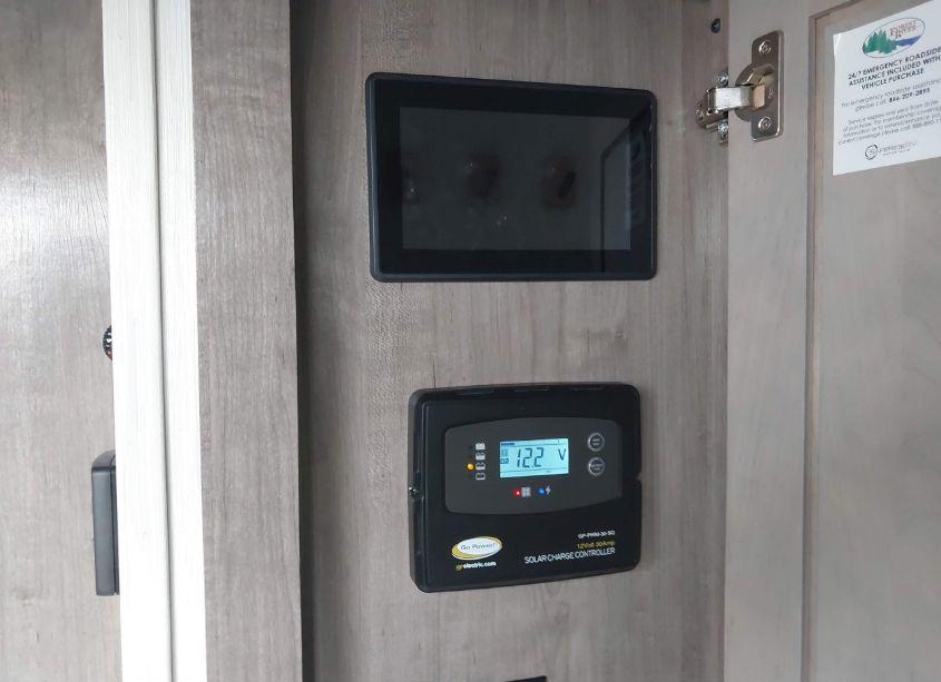 Photo 7 of 2022 Cedar Creek OTHER (VIN 4X4FCRG21NS228544)