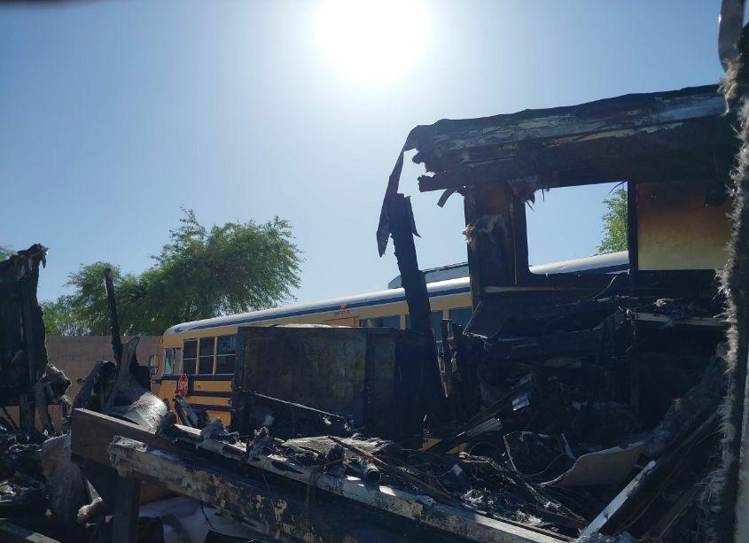 Photo 5 of 2022 Forest River RIVERSTONE (VIN 4X4FRS837N0003036)