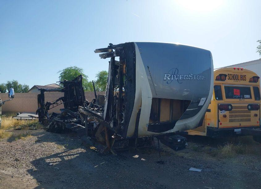 Photo 6 of 2022 Forest River RIVERSTONE (VIN 4X4FRS837N0003036)