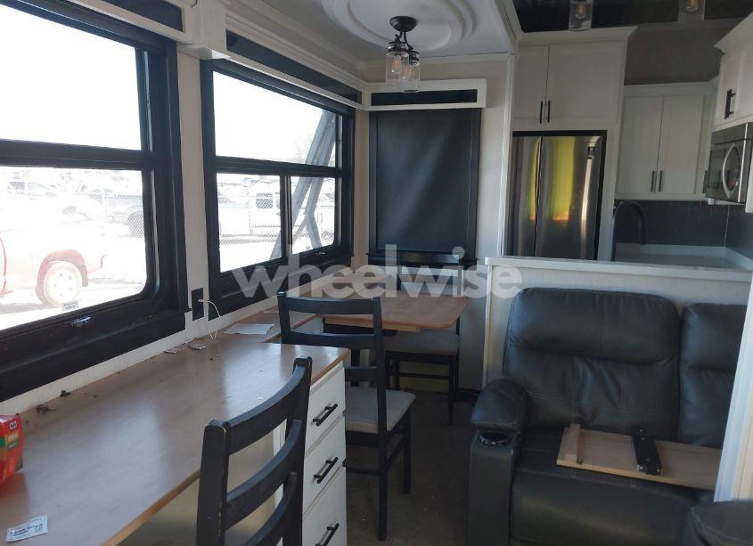 Photo 8 of 2022 Forest River RIVERSTONE 39RKFB (VIN 4X4FRSR24N0002822)