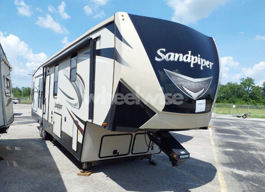 2018 Sandpiper 41ft N/A (VIN 4X4FSAP2XJJ036947) main photo