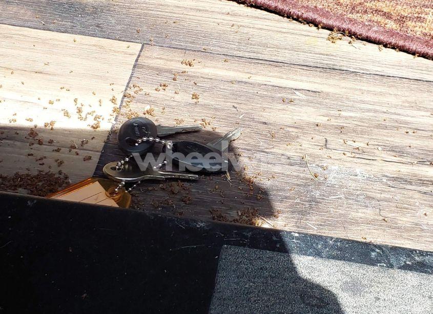 Photo 11 of 2018 Sandpiper 41ft N/A (VIN 4X4FSAP2XJJ036947)