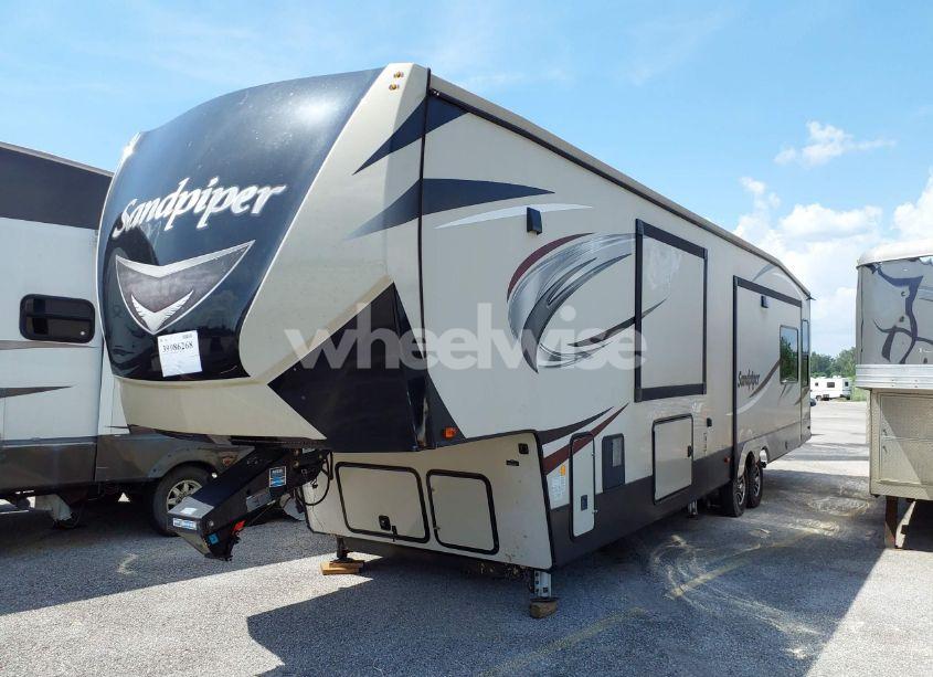 Photo 2 of 2018 Sandpiper 41ft N/A (VIN 4X4FSAP2XJJ036947)