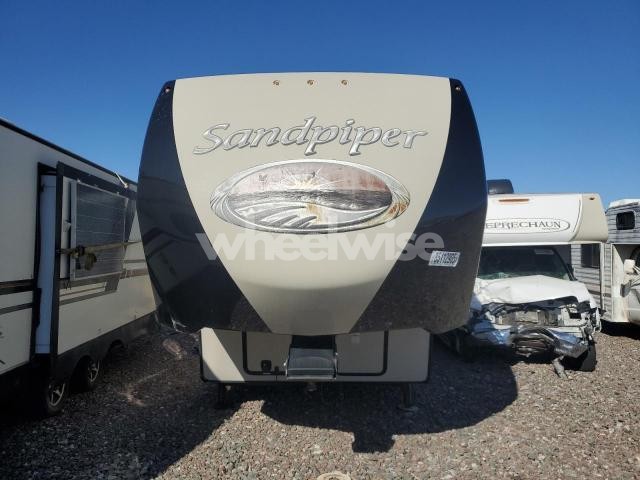 Photo 10 of 2017 FOREST RIVER SANDPIPER - RV N/A (VIN 4X4FSAR21HJ034530)