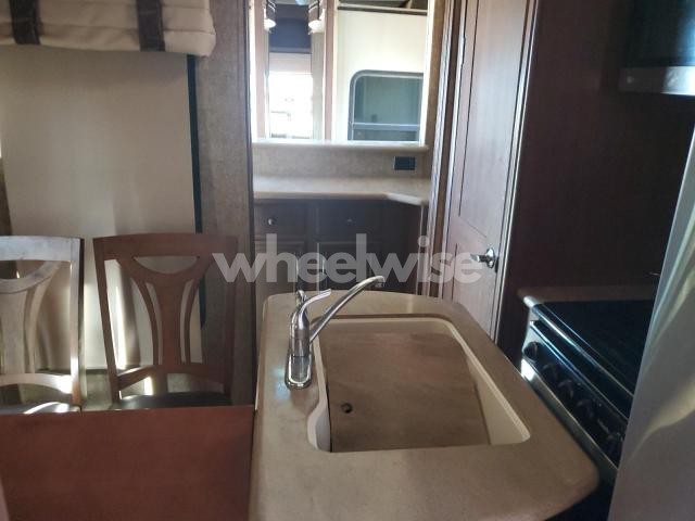 Photo 4 of 2017 FOREST RIVER SANDPIPER - RV N/A (VIN 4X4FSAR21HJ034530)