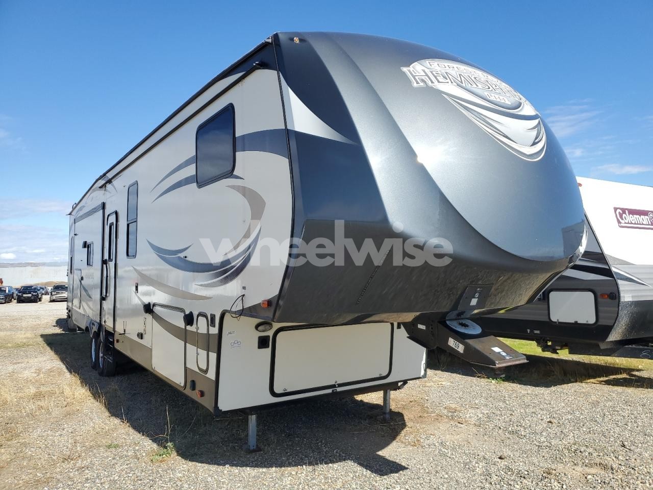 2018 WILDWOOD HEMISPHERE (VIN 4X4FSBN2XJV004744) main photo