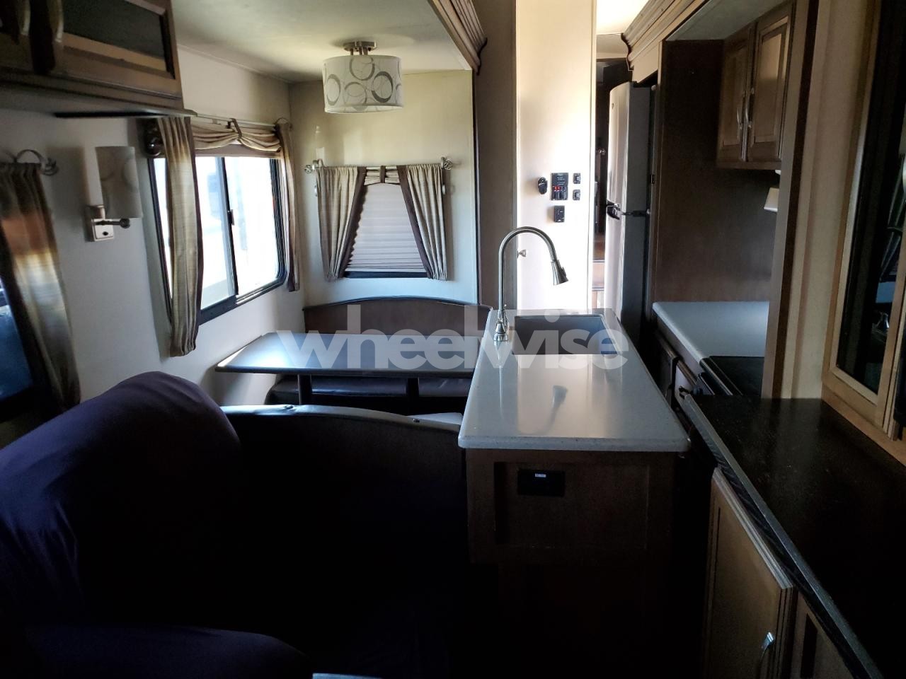 Photo 5 of 2018 WILDWOOD HEMISPHERE (VIN 4X4FSBN2XJV004744)