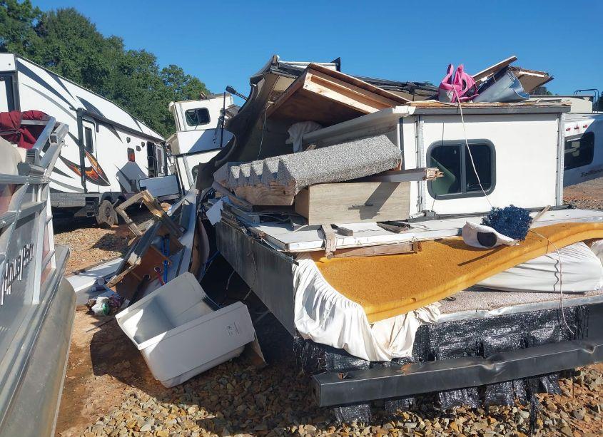 Photo 3 of 2022 Unknown 378 N/A (VIN 4X4FSBP24NV009506)