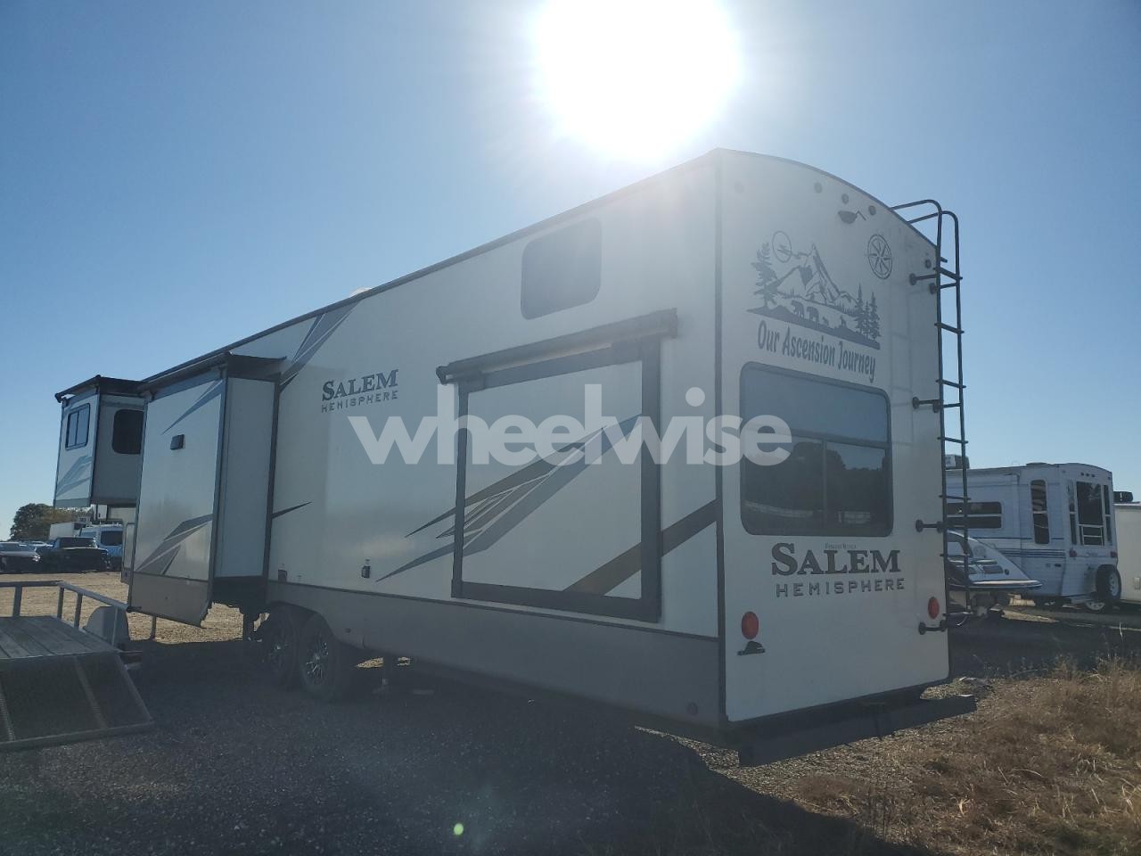 Photo 3 of 2022 FORESRIVER SALEM (VIN 4X4FSBP27NV010374)