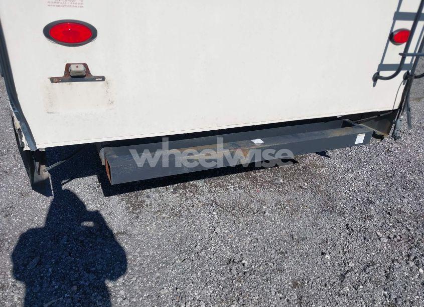 Photo 13 of 2018 Forest River SIERRA (VIN 4X4FSEP20KJ046069)