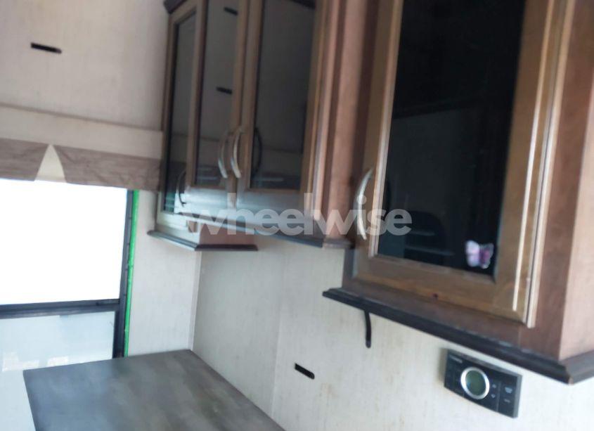 Photo 15 of 2018 Forest River SIERRA (VIN 4X4FSEP20KJ046069)