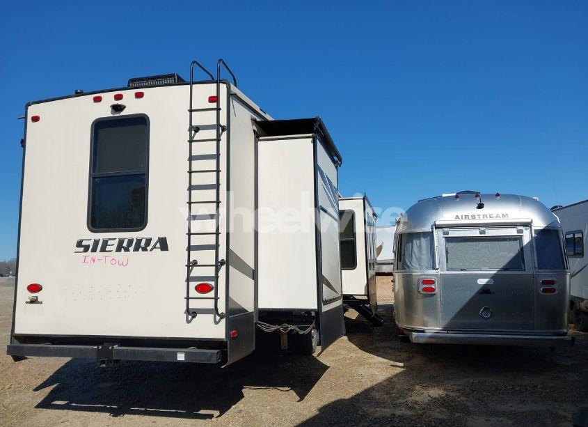 Photo 4 of 2019 Forest River OTHER (VIN 4X4FSEP20KJ046508)