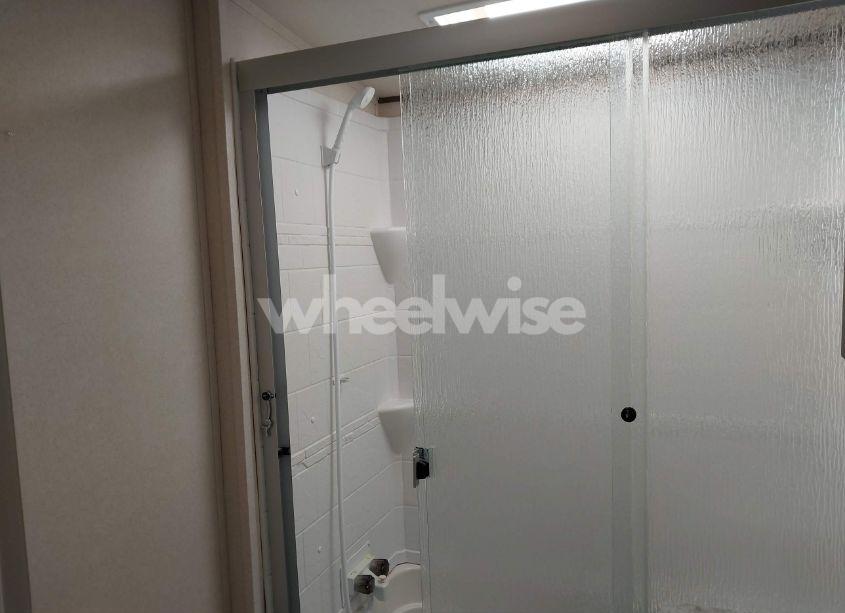 Photo 11 of 2019 Wildwood Other (VIN 4X4FWBN24KV702305)