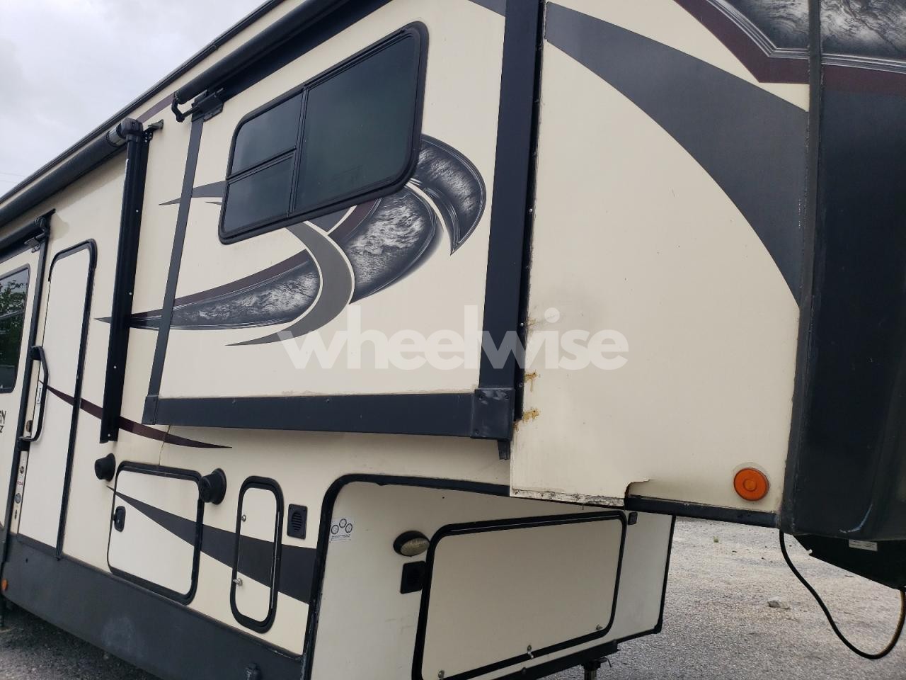 Photo 9 of 2020 FORESRIVER HERITAGE (VIN 4X4FWBP24LV702982)