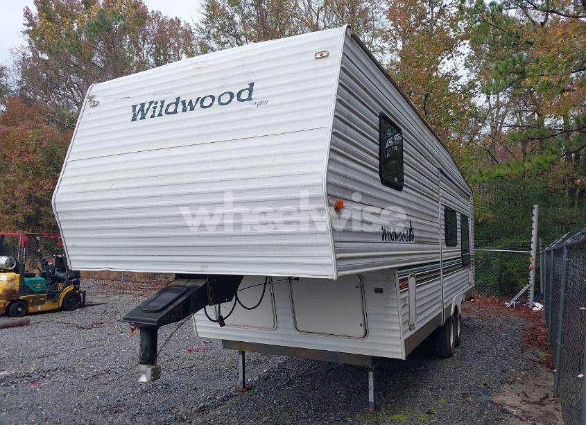 Photo 2 of 2001 Wildwood Other (VIN 4X4FWDC291B038212)