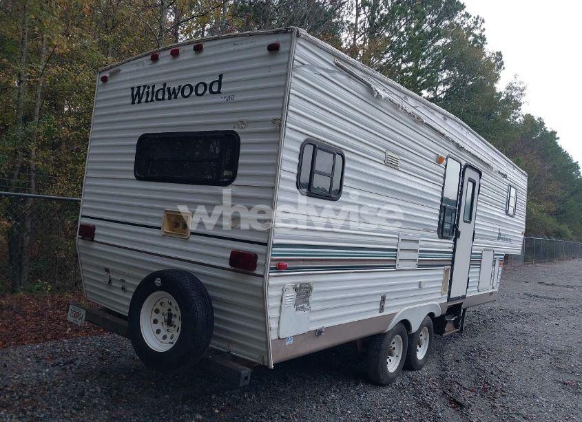 Photo 4 of 2001 Wildwood Other (VIN 4X4FWDC291B038212)