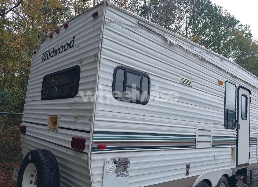 Photo 6 of 2001 Wildwood Other (VIN 4X4FWDC291B038212)