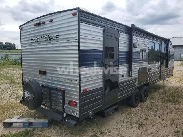 Photo 5 of 2022 CHEROKEE GREY WOLF - RVS CAMPER N/A (VIN 4X4TCKB26NK081767)
