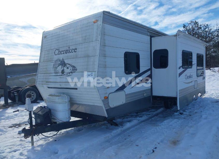 Photo 2 of 2006 Forest River CHEROKEE (VIN 4X4TCKC276P096412)