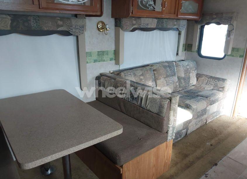 Photo 8 of 2006 Forest River CHEROKEE (VIN 4X4TCKC276P096412)