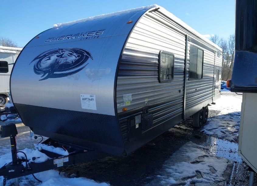 Photo 2 of 2022 Forest River CHEROKEE (VIN 4X4TCKC29NX158987)