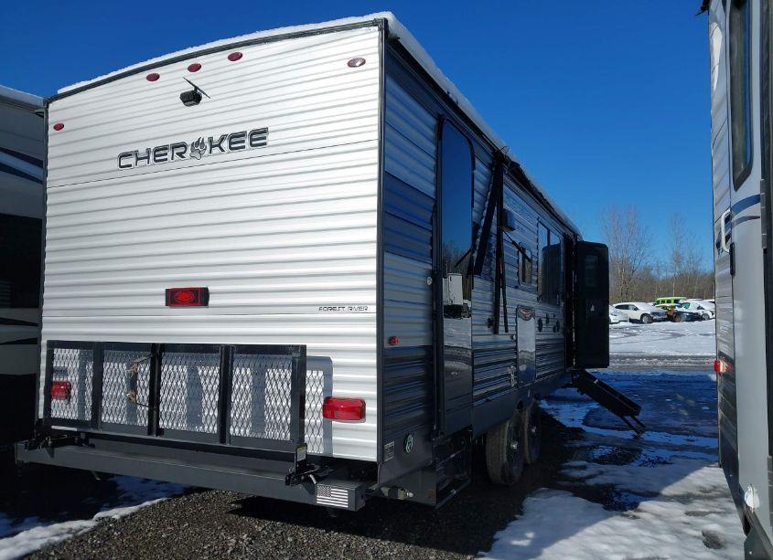 Photo 4 of 2022 Forest River CHEROKEE (VIN 4X4TCKC29NX158987)