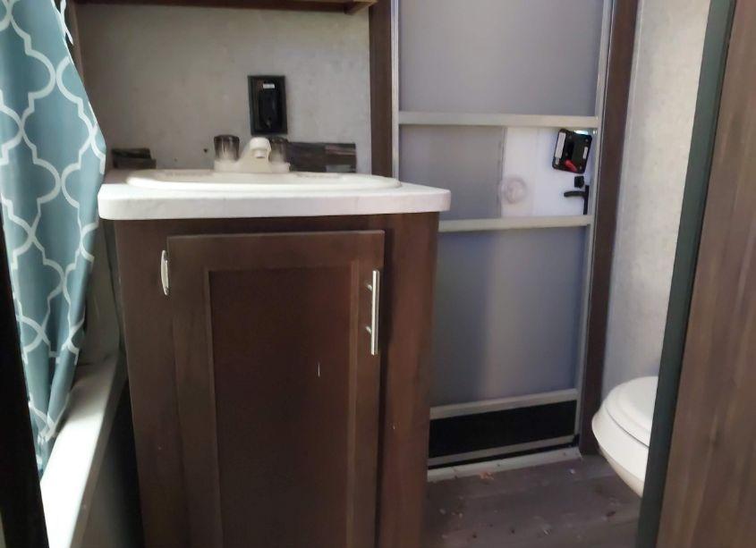 Photo 12 of 2019 Forest River FOREST RIV 294BH (VIN 4X4TCKE22KX136449)