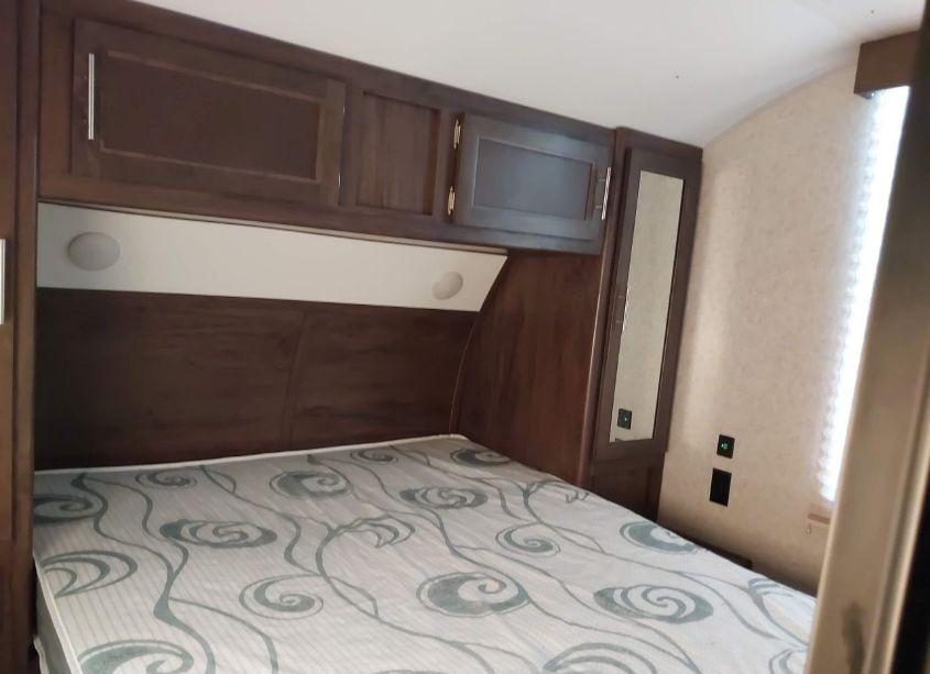 Photo 14 of 2019 Forest River FOREST RIV 294BH (VIN 4X4TCKE22KX136449)