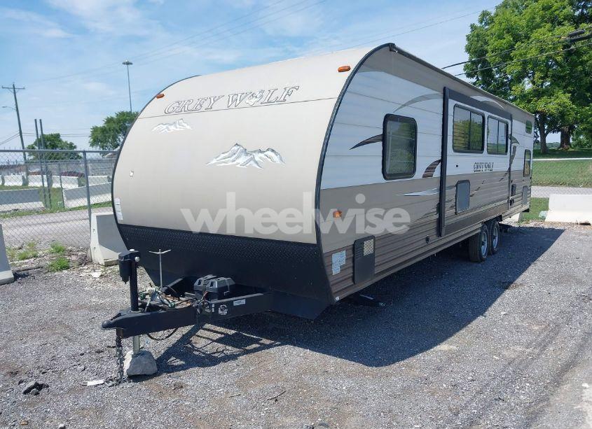 Photo 2 of 2015 Cherokee Travel TRLR (VIN 4X4TCKE25FK028622)