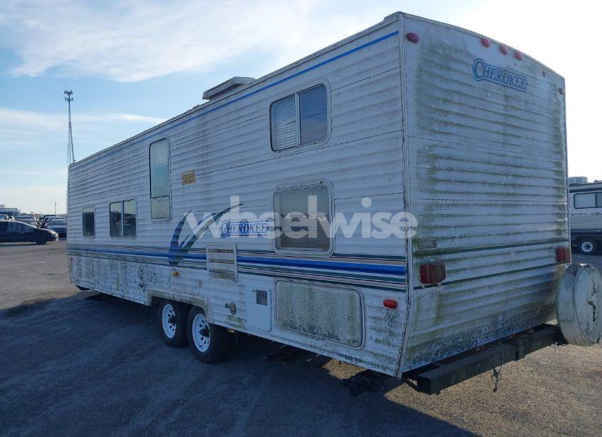 Photo 3 of 2001 Forest River CHEROKEE M- (VIN 4X4TCKF231K084713)