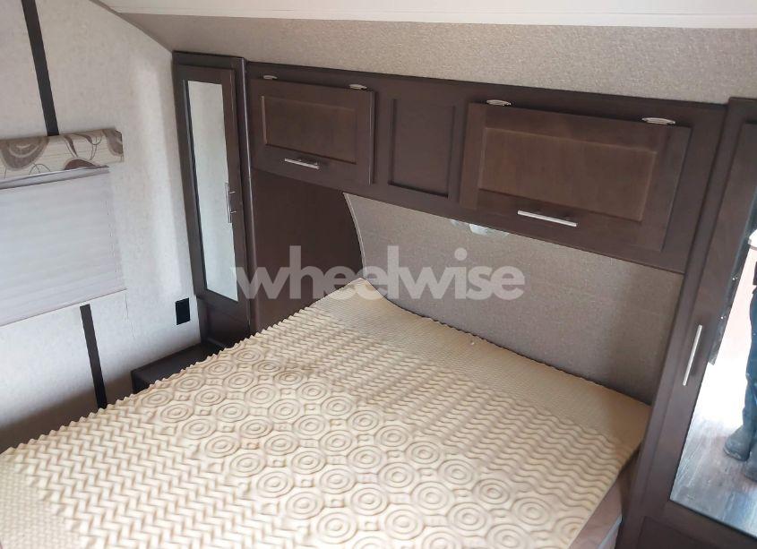 Photo 5 of 2016 Forest River 23DBH (VIN 4X4TCKY21GK031627)