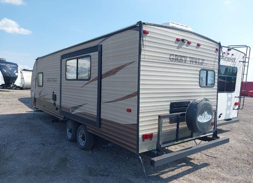 Photo 3 of 2016 Forest River GREY WOLF CASCADE SERIES M-24 (VIN 4X4TCKZ25GK034285)