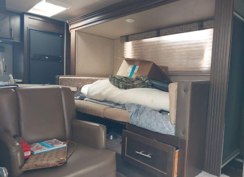 Photo 5 of 2016 Forest River GREY WOLF CASCADE SERIES M-24 (VIN 4X4TCKZ25GK034285)