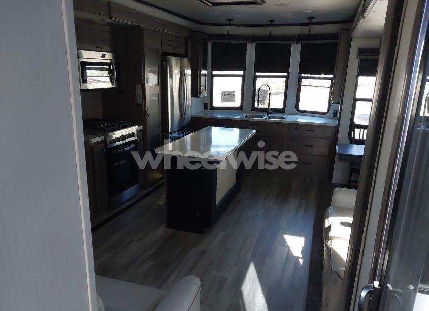 Photo 5 of 2022 Cedar Creek COTTAGE (VIN 4X4TCRS29NS229838)