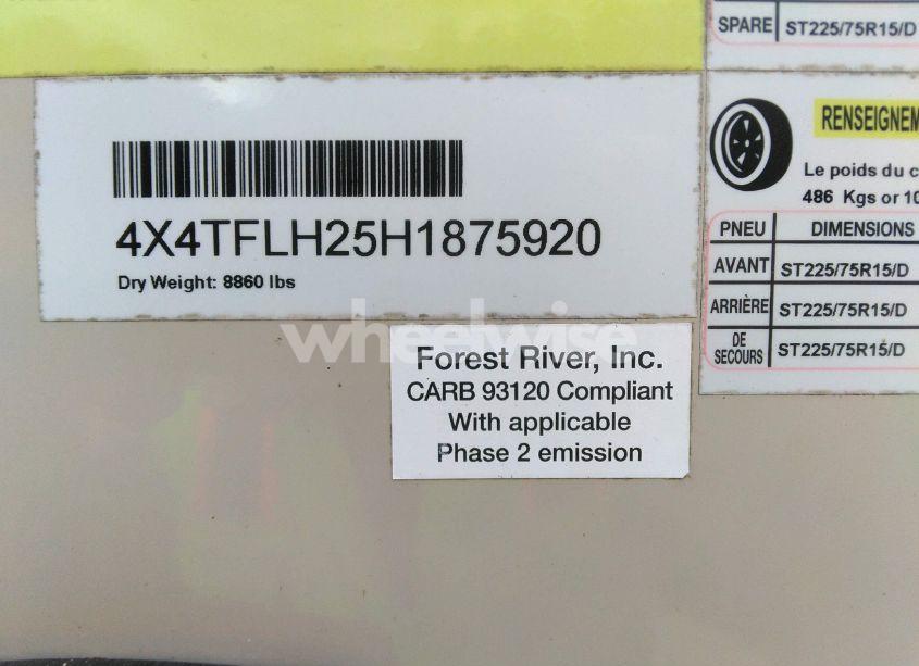 Photo 9 of 2017 Flagstaff Unknown (VIN 4X4TFLH25H1875920)