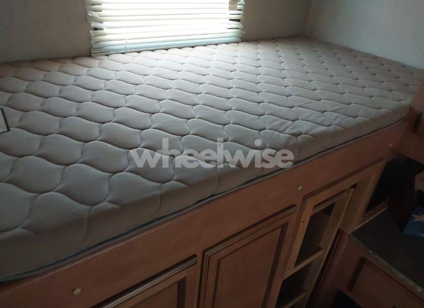 Photo 14 of 2016 Forest River PUMA 30DBSS (VIN 4X4TPUF22GP057627)