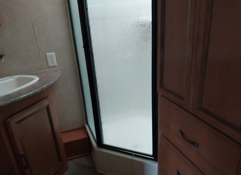 Photo 13 of 2015 Palomino By FOREST RIVER PUMA (VIN 4X4TPUF25FP052050)