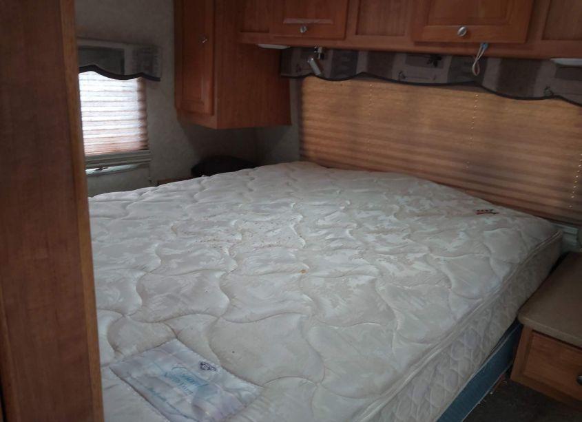 Photo 8 of 2007 Forest River ROCKWOOD (VIN 4X4TRL32X81820166)