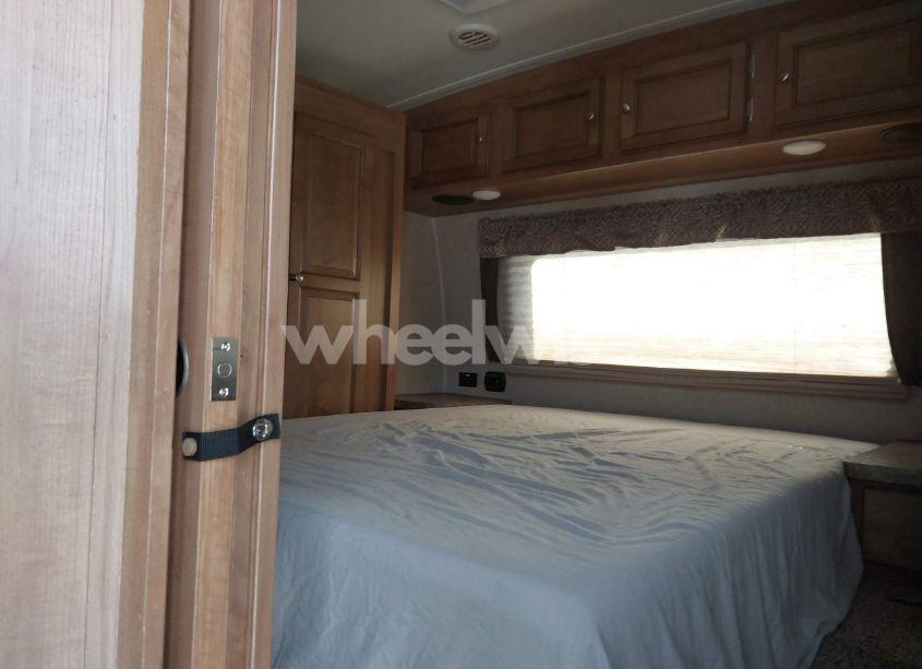 Photo 5 of 2018 Rockwood 2905ws (VIN 4X4TRLE20JZ153046)