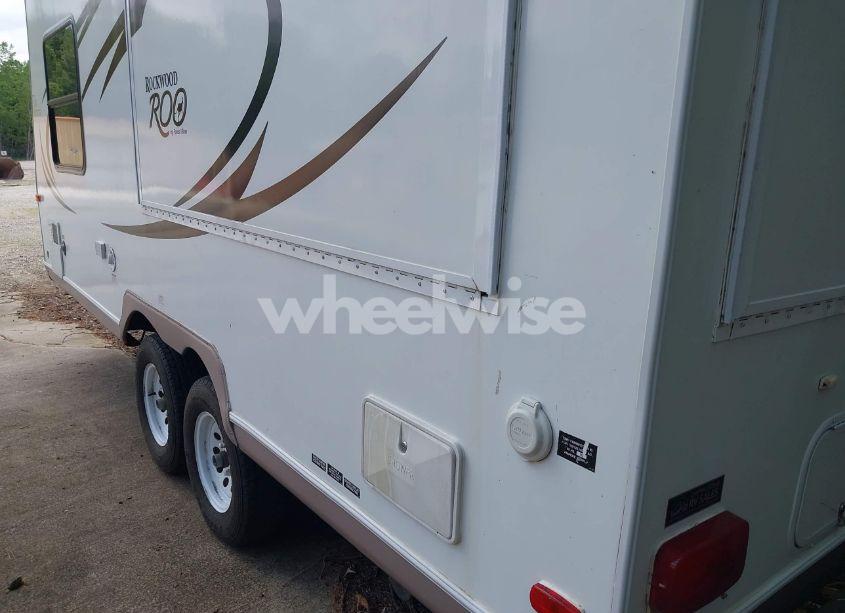 Photo 6 of 2011 Rockwood Roo 183 TRAVEL TRAILER (VIN 4X4TRLT29BD109564)