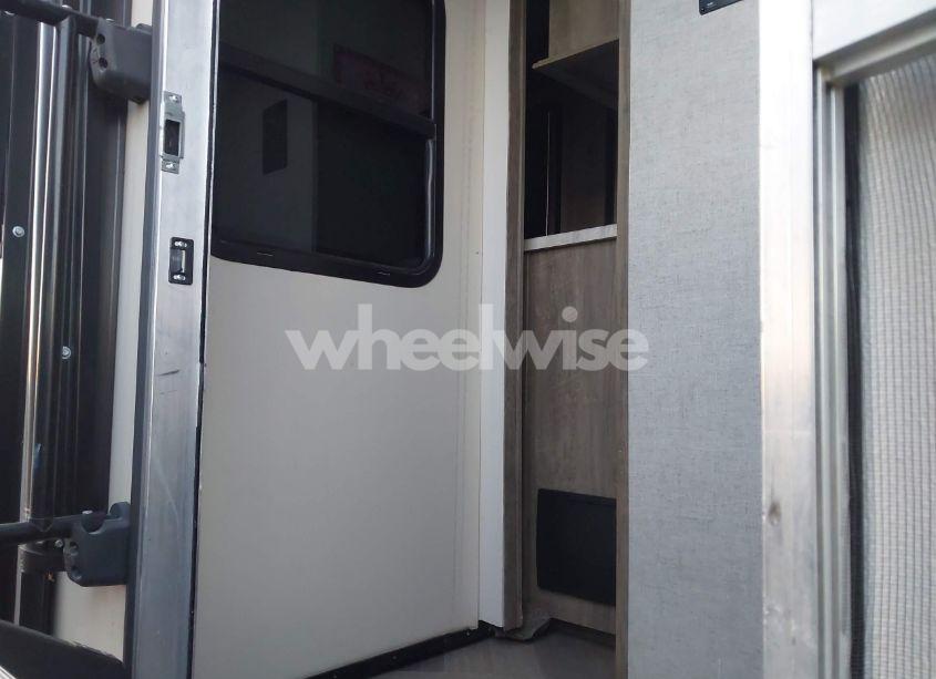 Photo 8 of 2021 Forest River SALEM LAMINATED TOWABLES (VIN 4X4TSBG24MU087291)