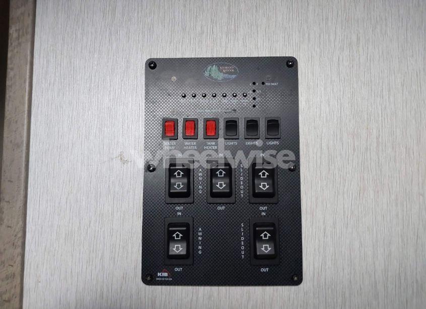 Photo 7 of 2022 Salem Other (VIN 4X4TSBG28NU090597)