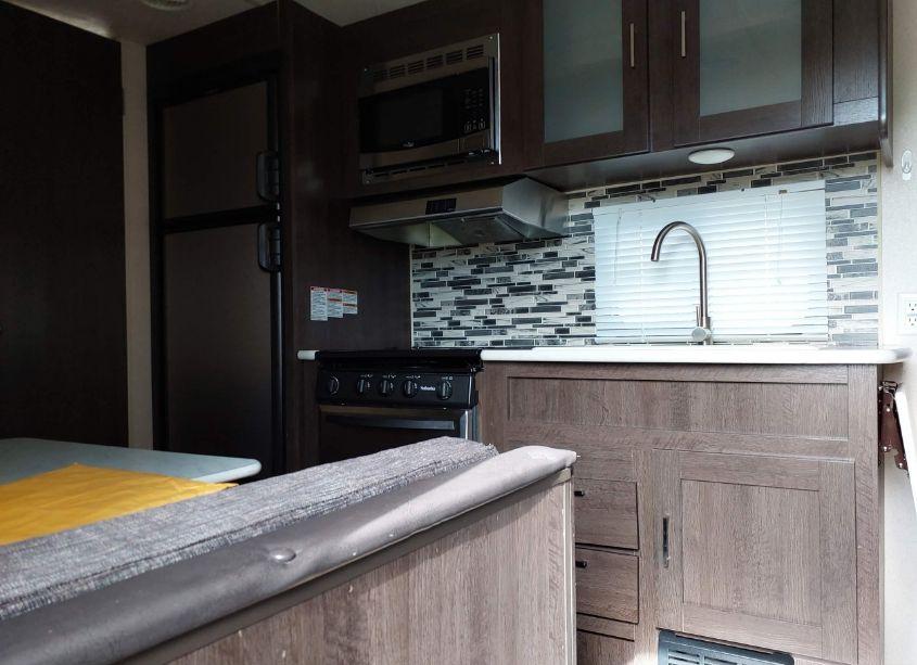 Photo 8 of 2019 Forest River OTHER (VIN 4X4TSM729K7418289)