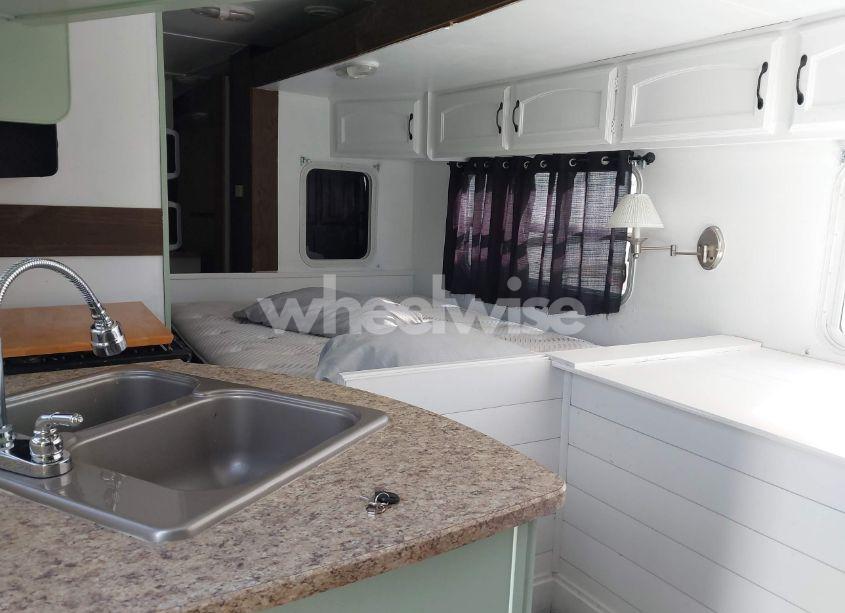 Photo 8 of 2008 Salem Sa (VIN 4X4TSME298A298685)