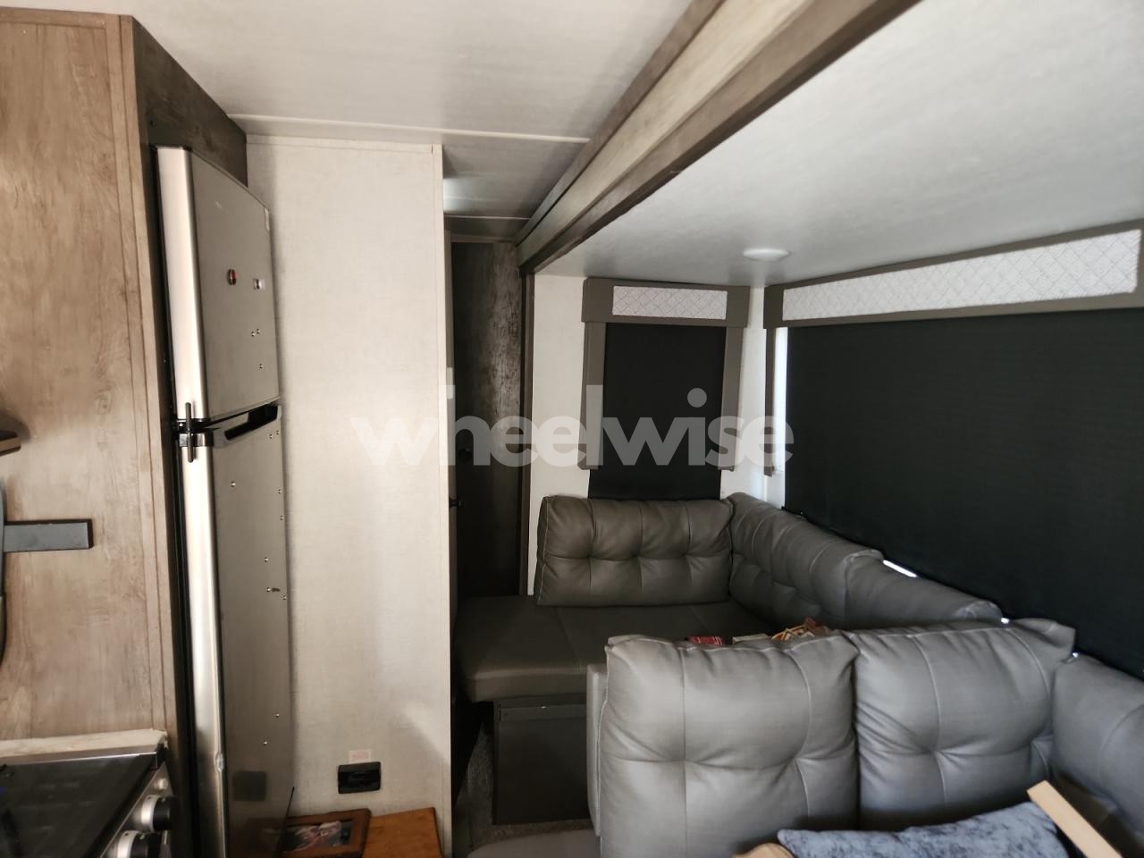 Photo 6 of 2021 SALEEN TRAILER (VIN 4X4TSMG23M8067330)