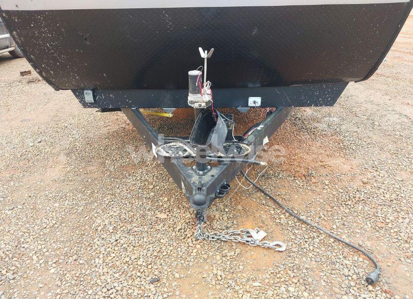 Photo 10 of 2022 Forest River SALEM (VIN 4X4TSMJ2XN8069599)