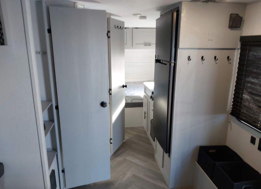 Photo 8 of 2021 Forest River SALEM FSX SERIES MODEL 181 (VIN 4X4TSMT11MY008533)