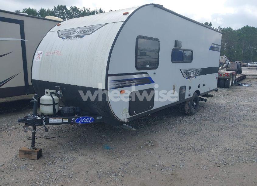 Photo 2 of 2021 Forest River SALEM (VIN 4X4TSMT14MY009739)