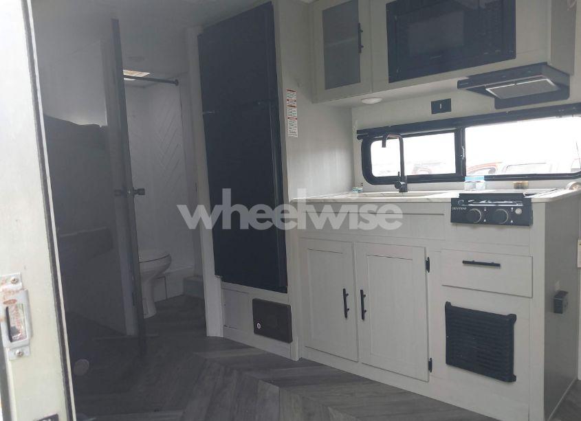 Photo 5 of 2021 Forest River SALEM (VIN 4X4TSMT14MY009739)