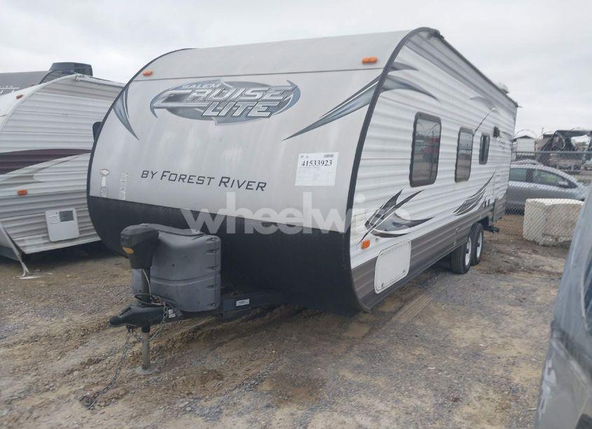 Photo 2 of 2016 Forest River OTHER (VIN 4X4TSMZ25G7407942)